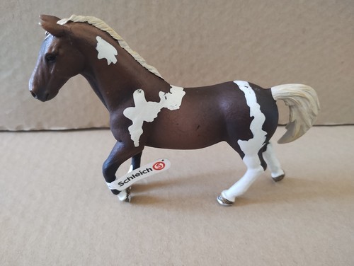 Schleich trakehner stallion - schleich,